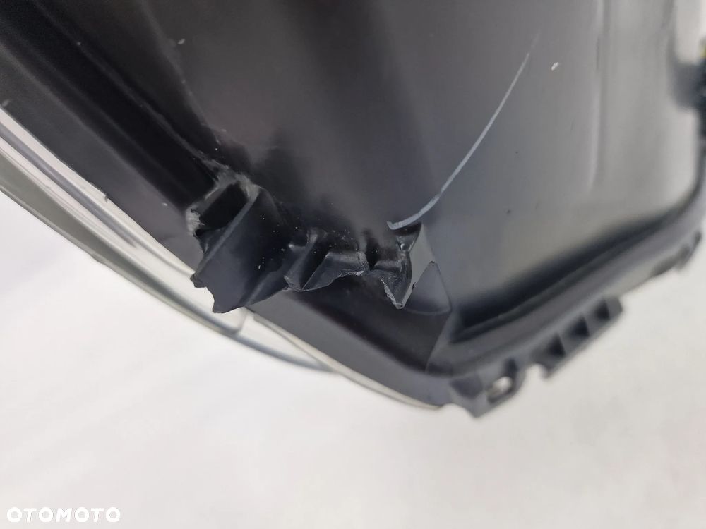 TOYOTA AYGO II 14- LEWA LAMPA PRZEDNIA PRZÓD , NR KOITO 0H-17 , NR AUKCJI LA270 - 15