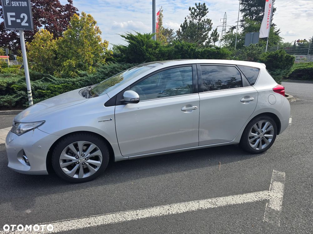 Toyota Auris - 4