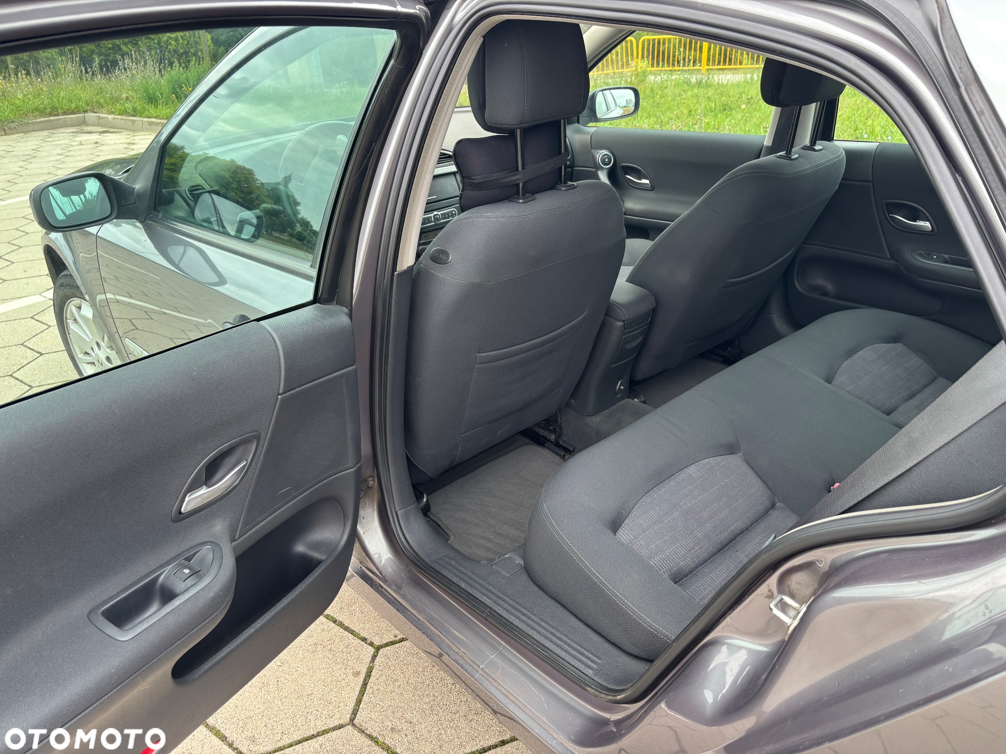 Renault Laguna - 24