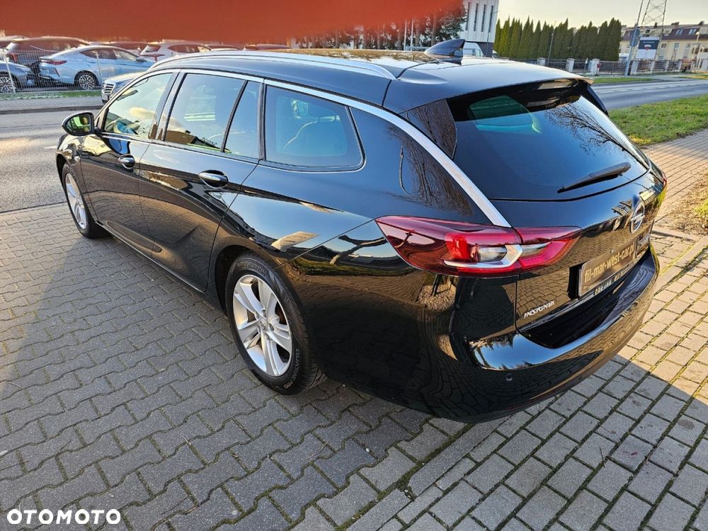 Opel Insignia - 11