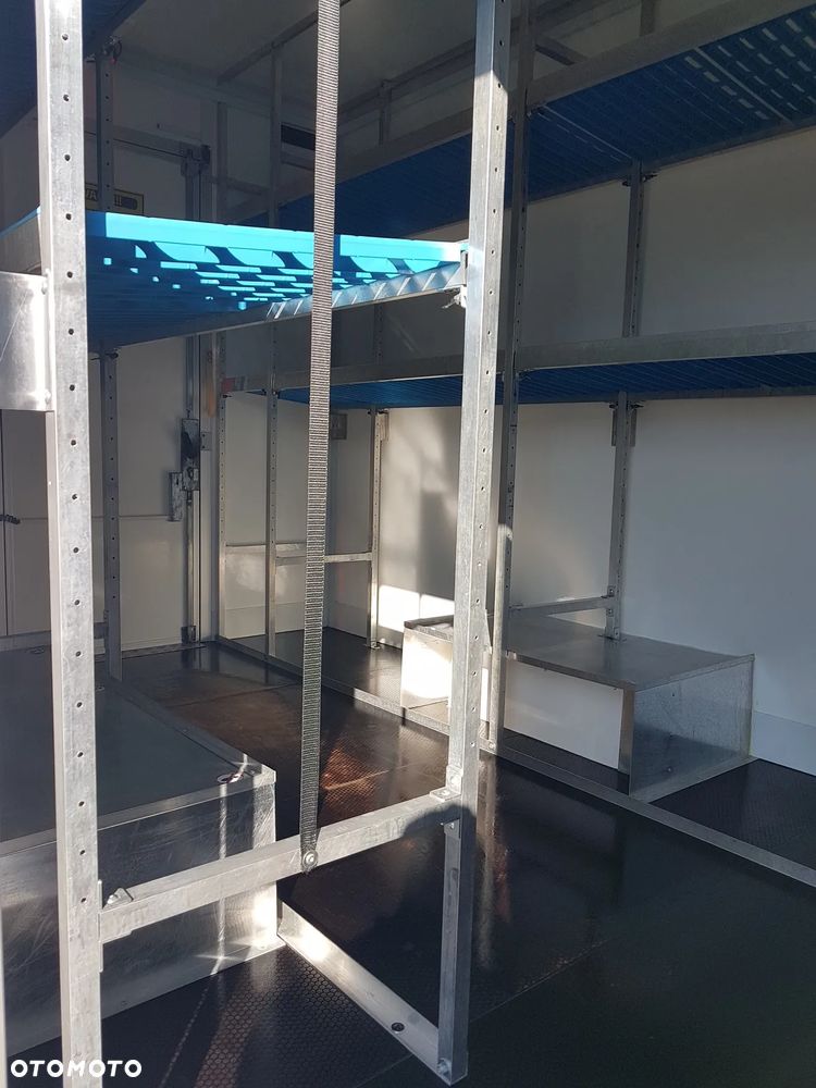 Iveco DAILY KONTENER NISKOPODŁOGOWY 4,43x2,23x2,42 SKLEP FOODTRUCK BAR KLIMA KONIOWÓZ KAMPER - 32