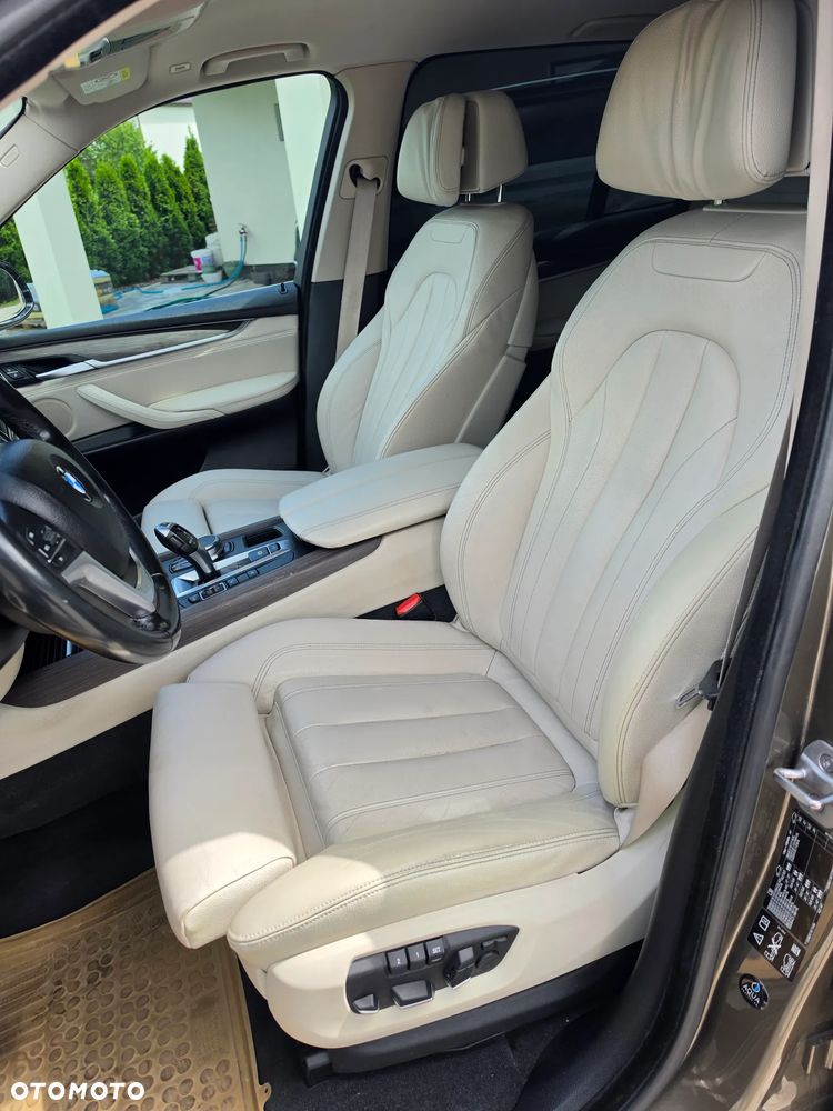 BMW X5 xDrive25d - 9