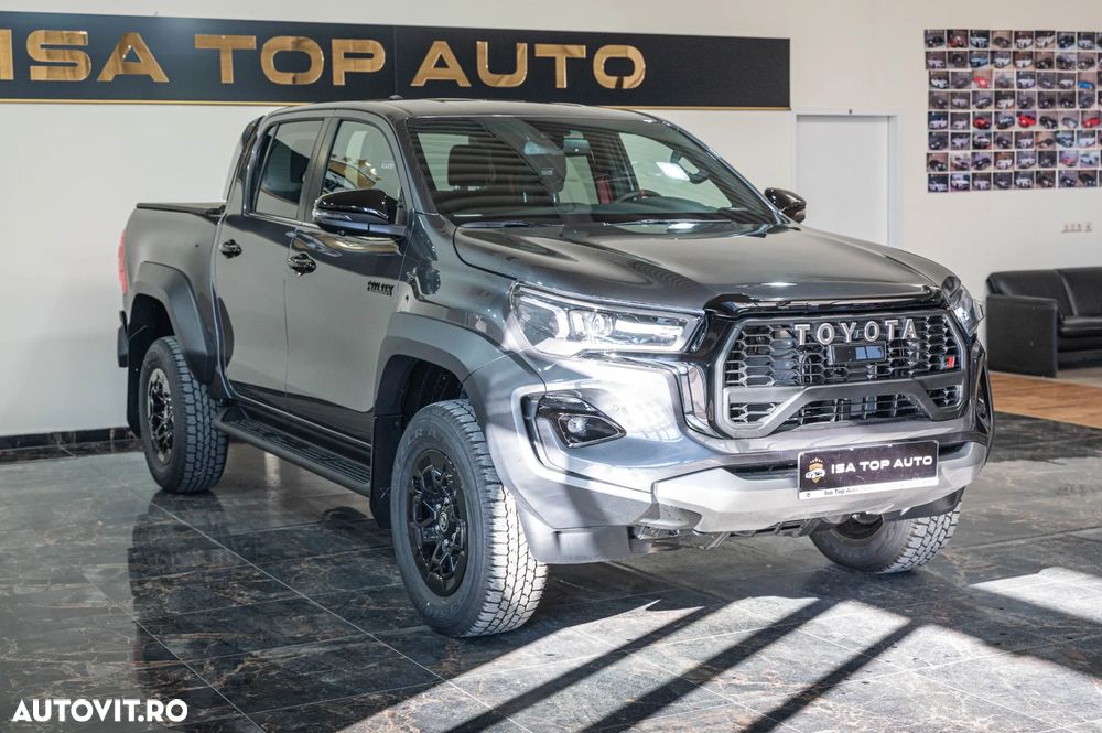 Toyota Hilux 2.8D 204CP 4x4 Double Cab AT GR Sport II - 11