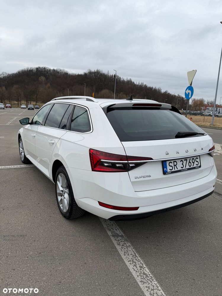 Skoda Superb 2.0 TDI Style DSG - 19