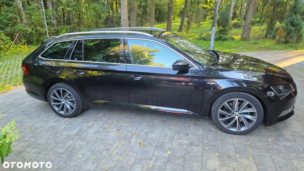 Skoda Superb 2.0 TDI 4x4 L&K DSG - 3