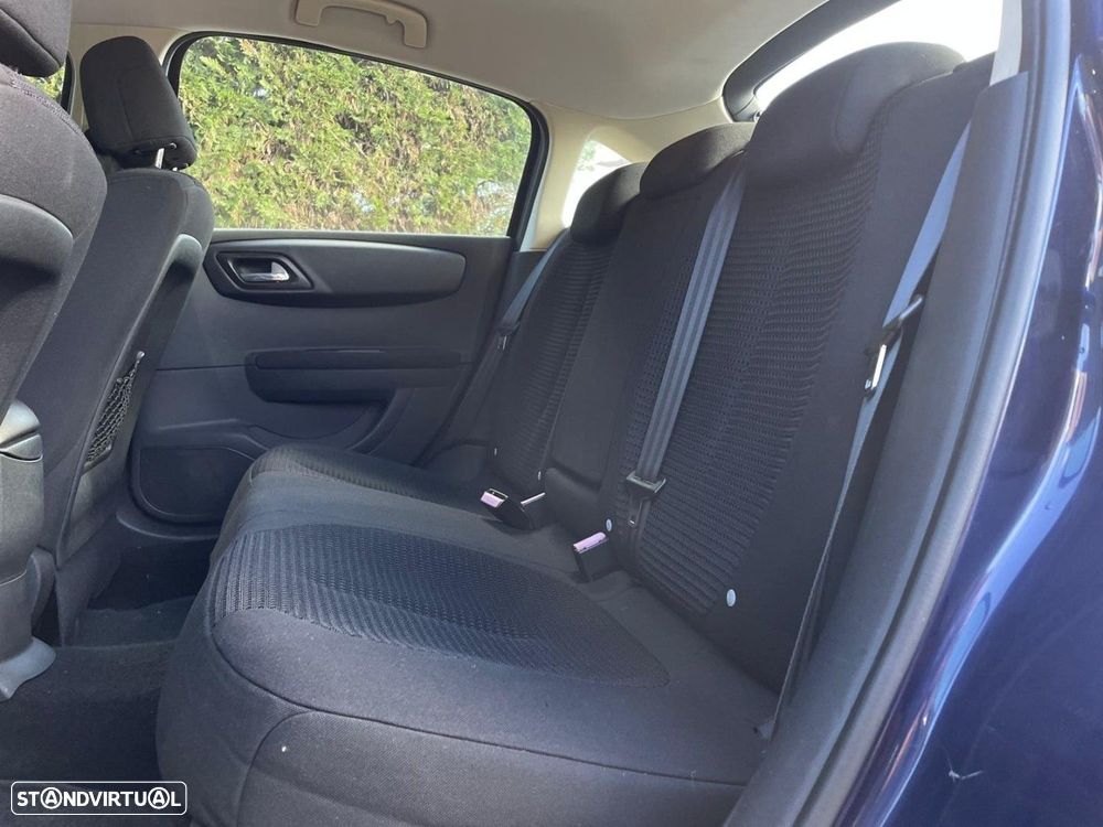 Citroën C4 1.4 16V SX - 7