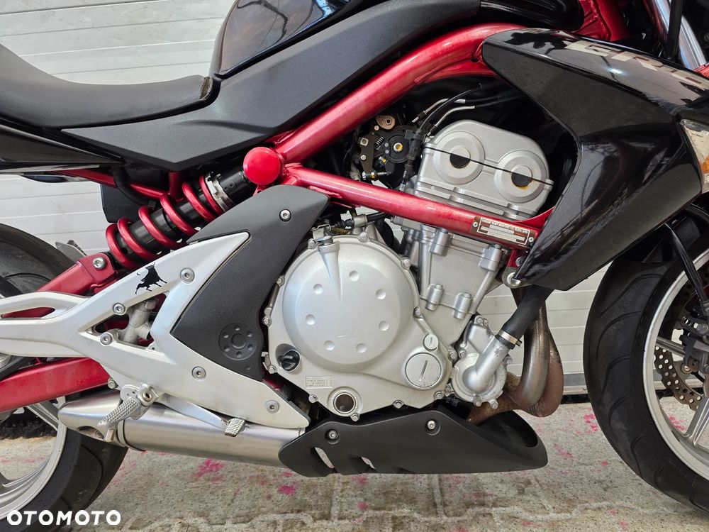 Kawasaki ER - 19