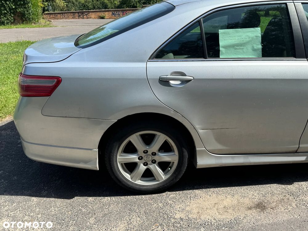 Toyota Camry 2.4 SE - 5