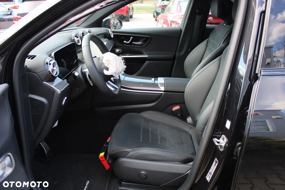 Mercedes-Benz GLC 200 mHEV 4-Matic AMG Line - 16