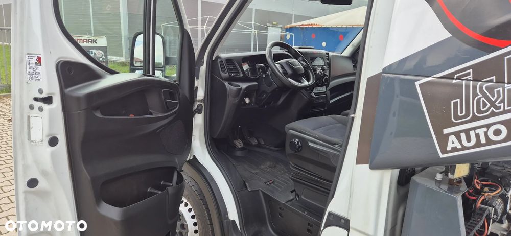 Iveco DAILY - 11