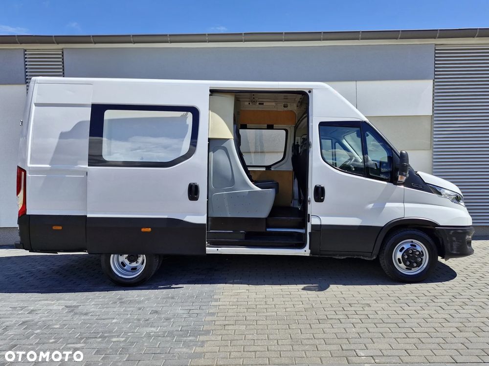 Iveco Daily, 35C16, DOKA, 7 miejsc, BRYGADÓWKA, tempomat, klima, hak - 8