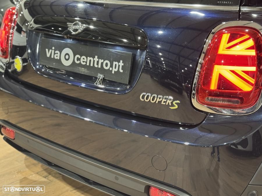 MINI 3 Portas Cooper SE Camden Edition - 8