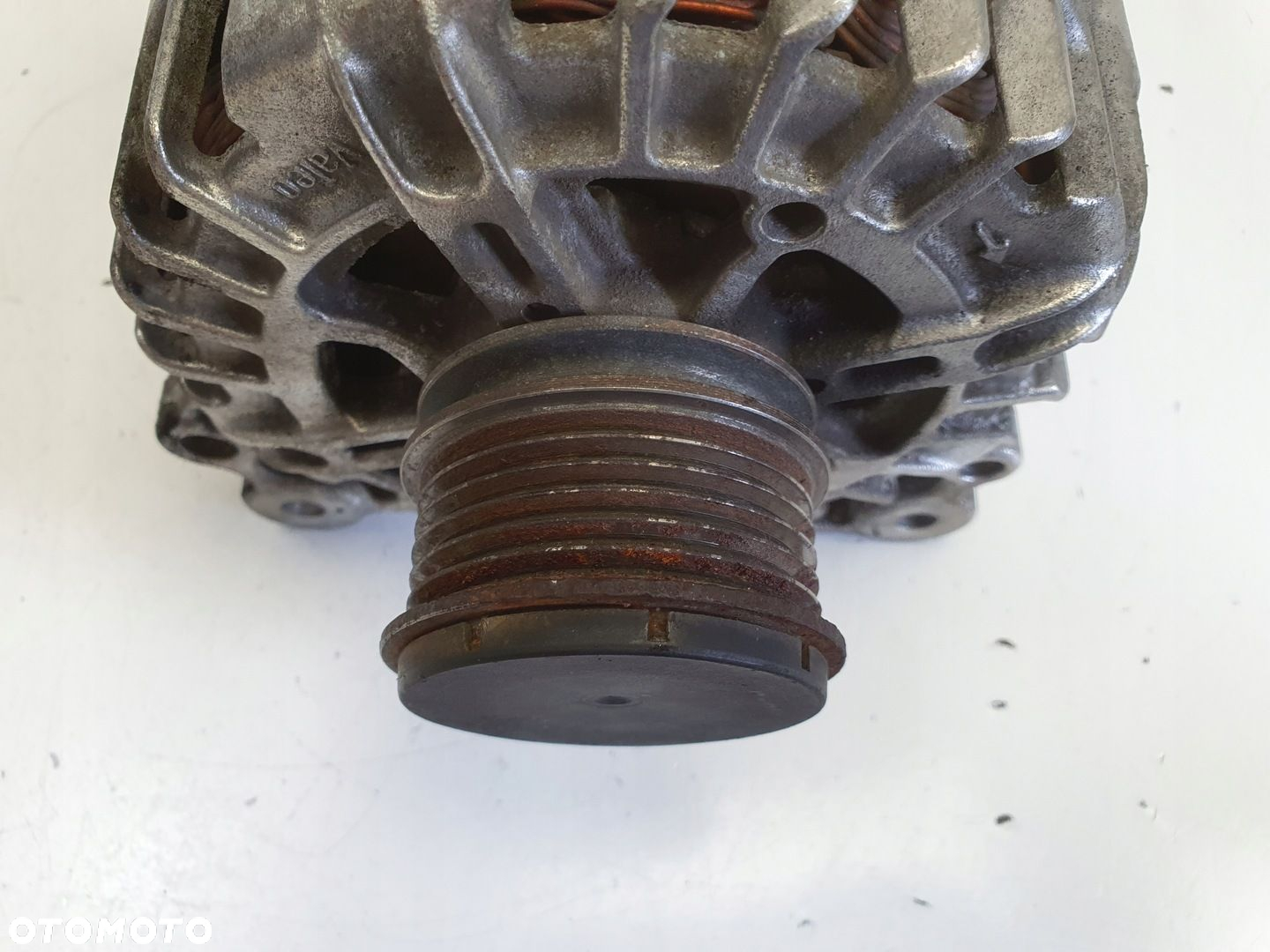 VW Golf VI 1.6 TDI ALTERNATOR 03L903023A 140A valeo - 8