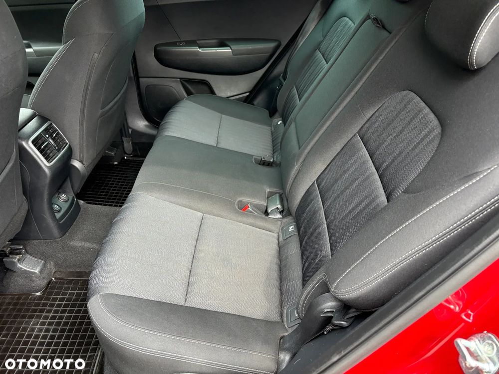 Kia Sportage 1.6 CRDI MHEV Business Line 4WD DCT - 15