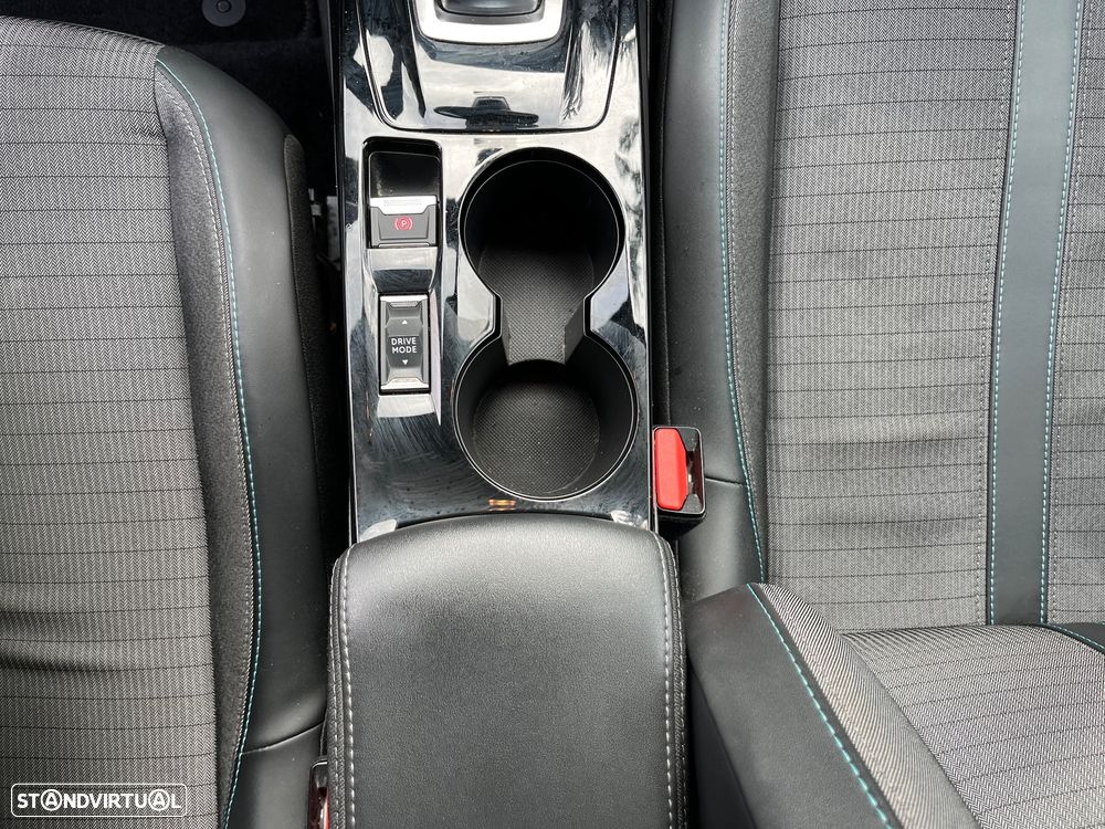 Peugeot e-208 50 kWh Allure Pack - 37