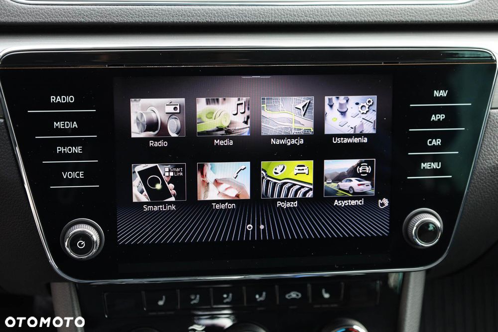 Skoda Superb 2.0 TSI Style DSG - 19