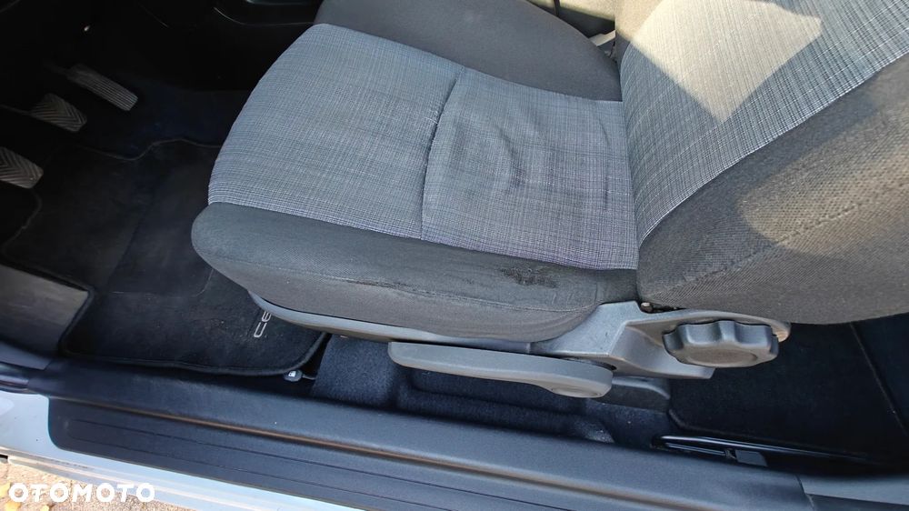 Kia Ceed 1.4 Comfort - 23