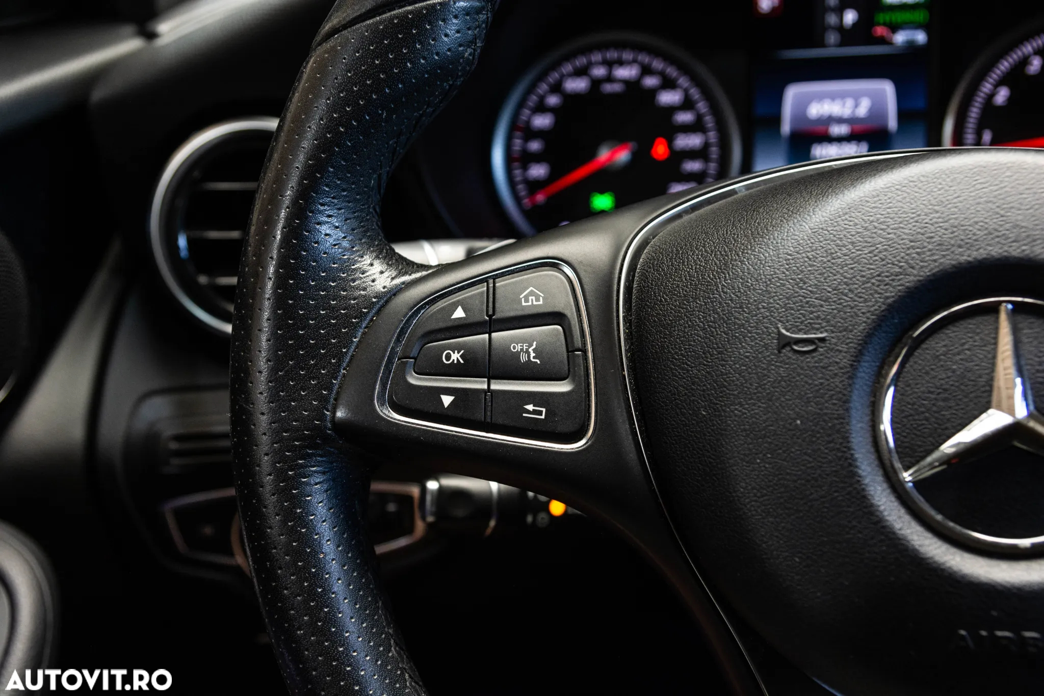 Mercedes-Benz GLC Coupe 350 e 4MATIC - 27