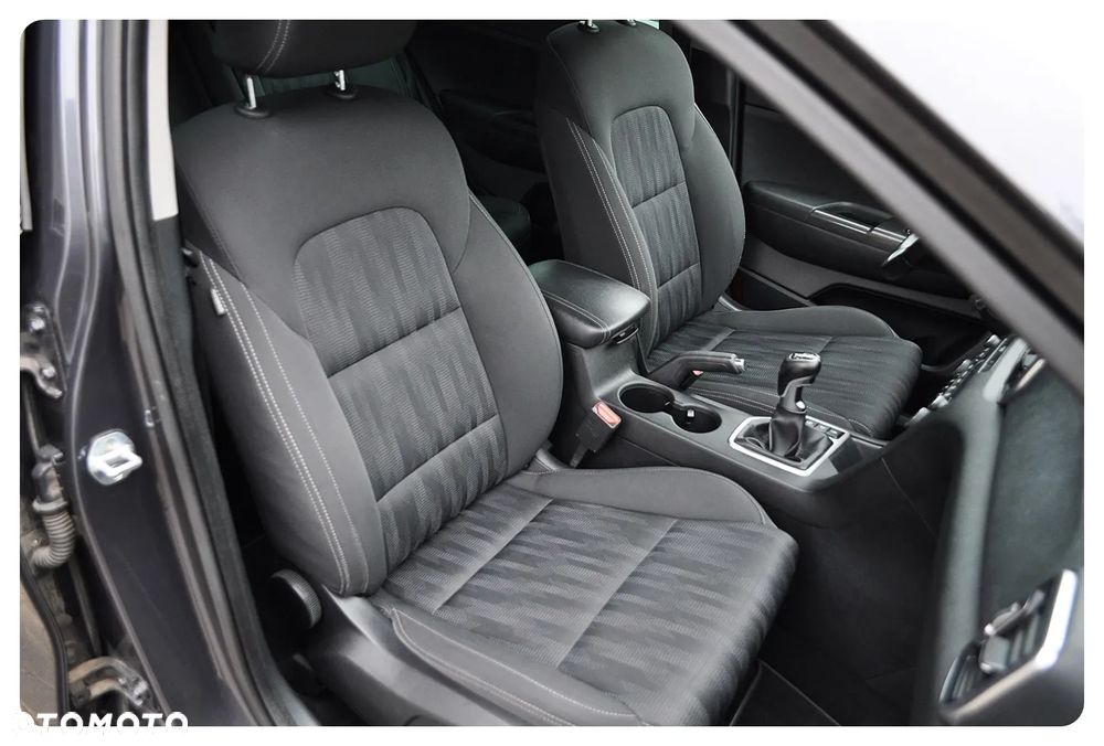 Kia Sportage 1.6 GDI M 2WD - 24