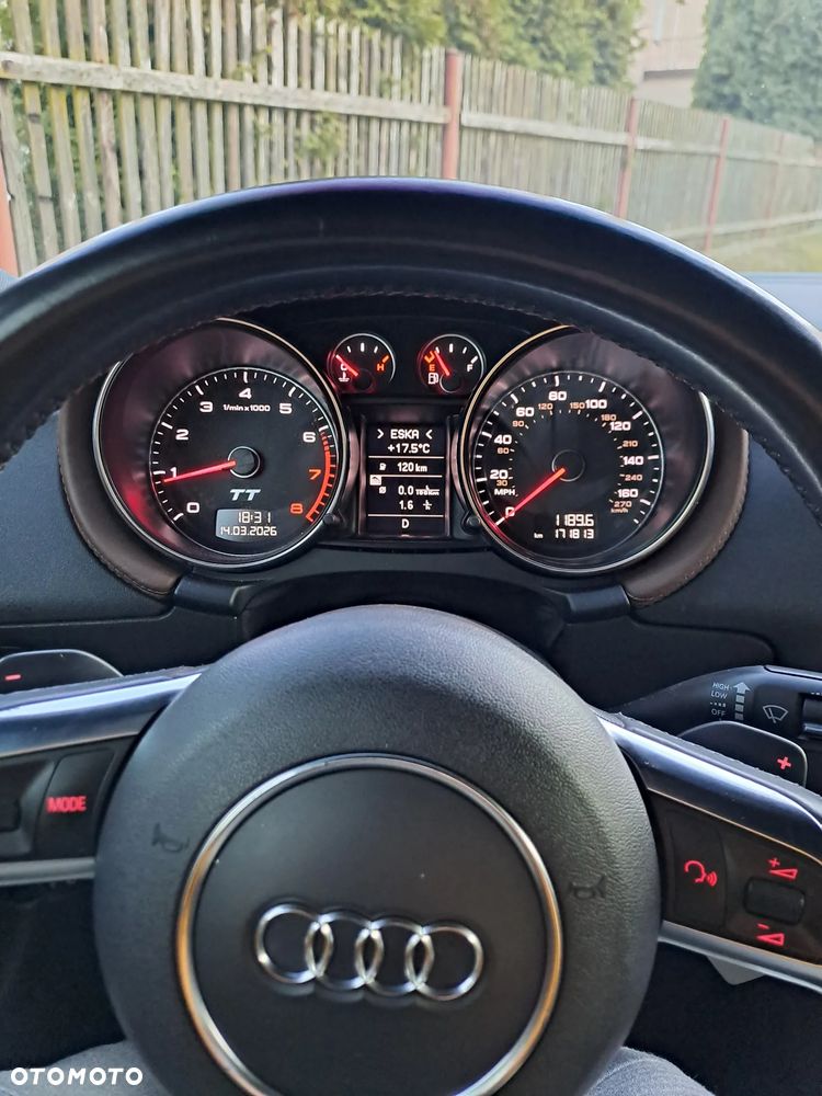 Audi TT Coupé - 10