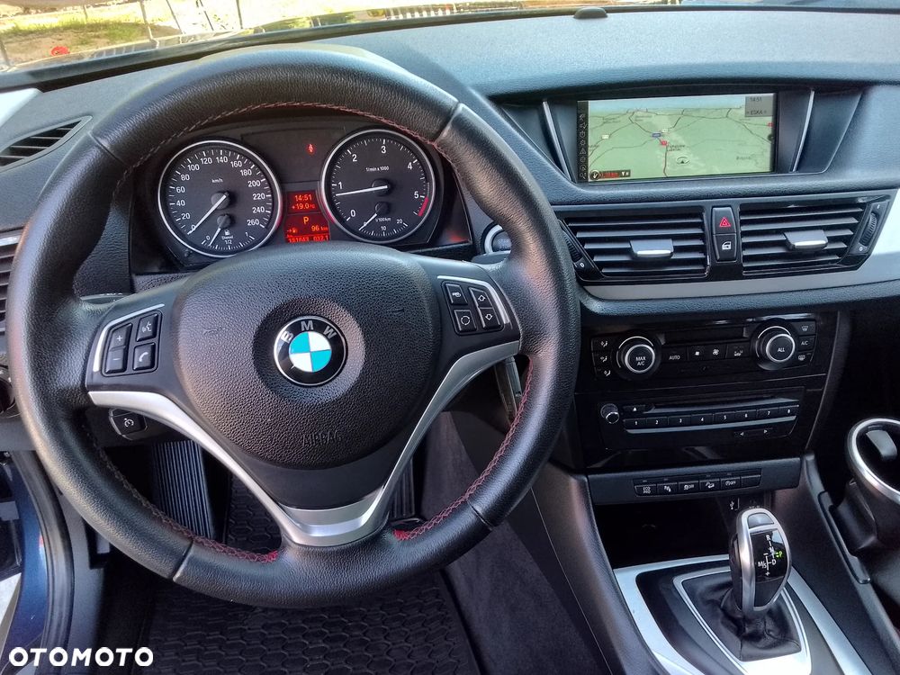 BMW X1 xDrive20d Sport Line - 18