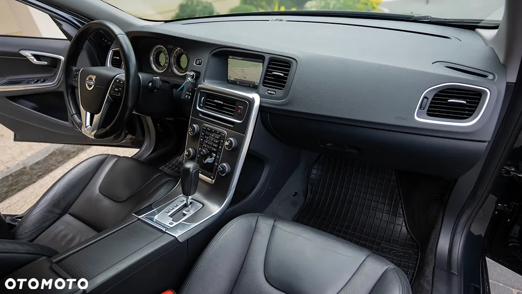 Volvo S60 2.0T Powershift Summum - 27