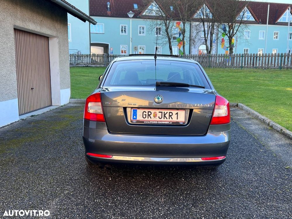 Skoda Octavia - 30