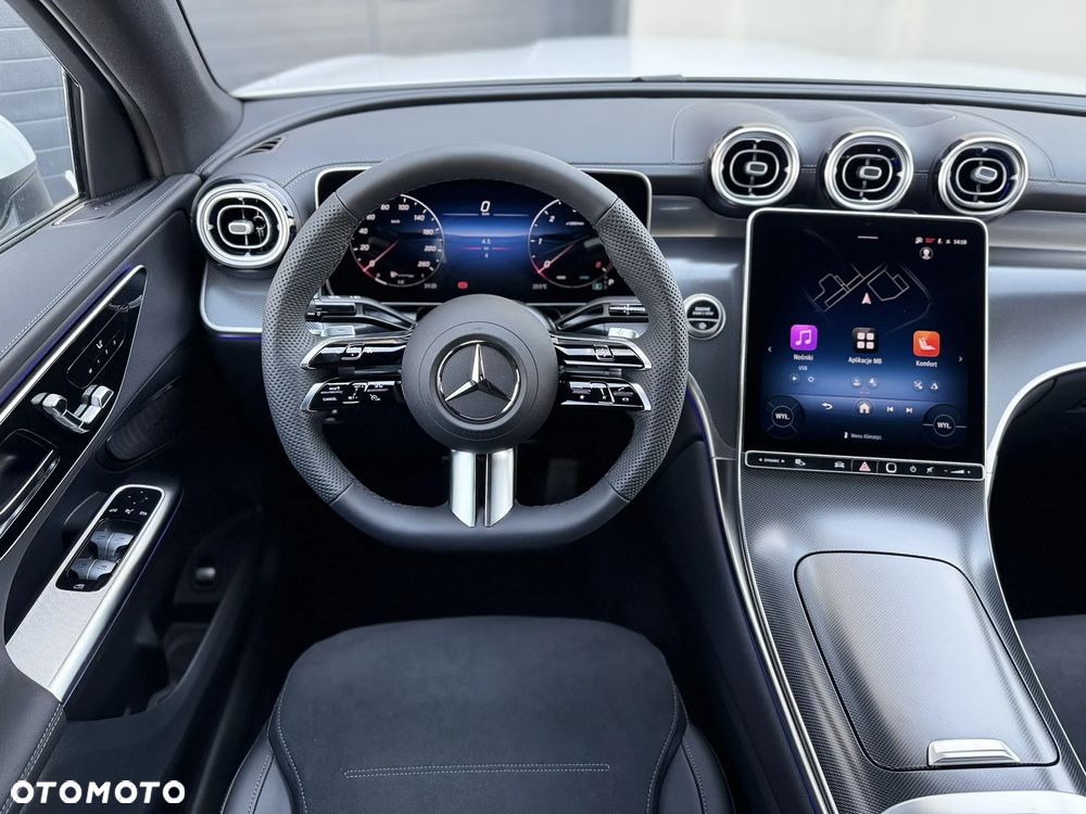 Mercedes-Benz GLC - 15