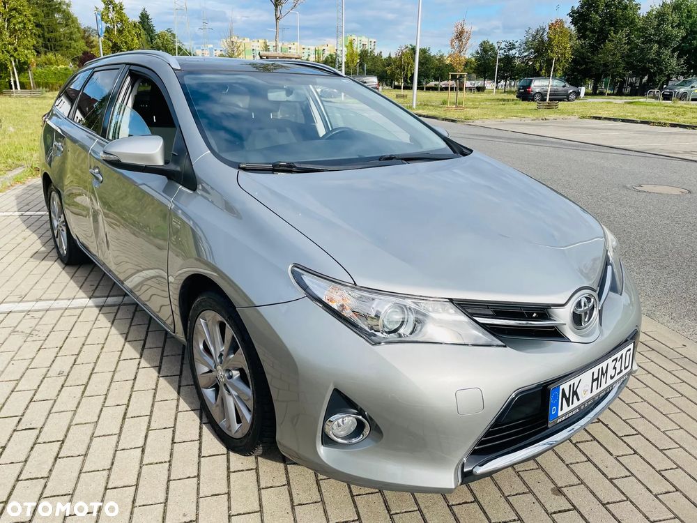 Toyota Auris 1.6 Valvematic Life - 1