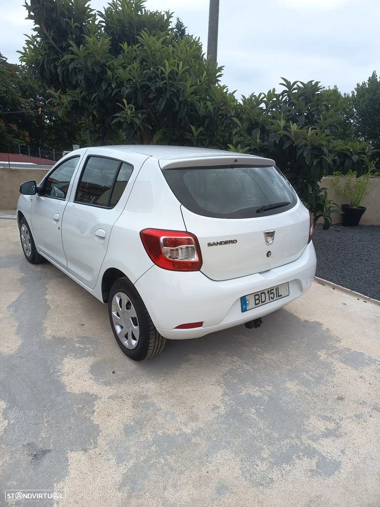 Dacia Sandero 1.2 16V Confort Bi-Fuel - 4