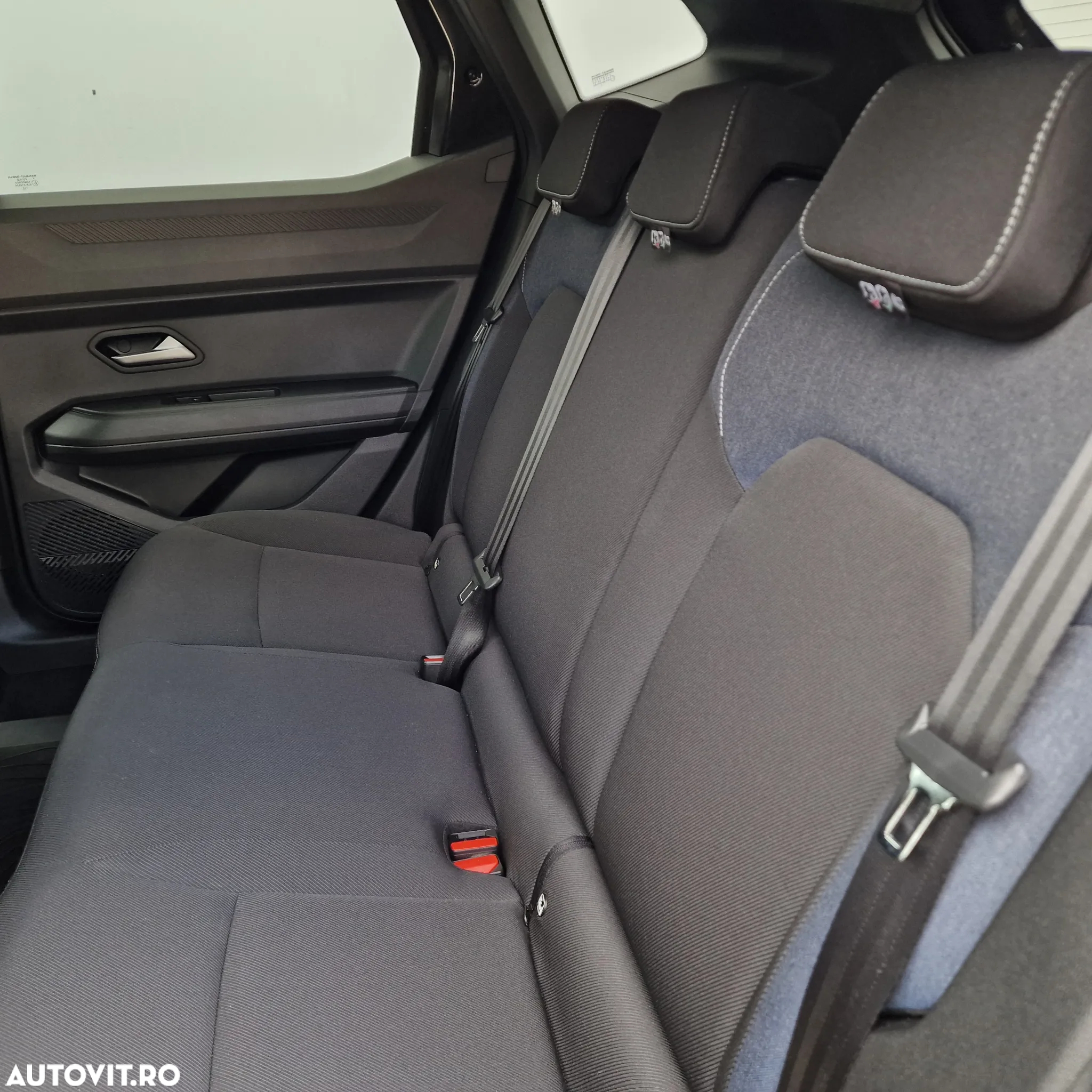Dacia Duster TCe 130 4X2 MHEV Journey - 13