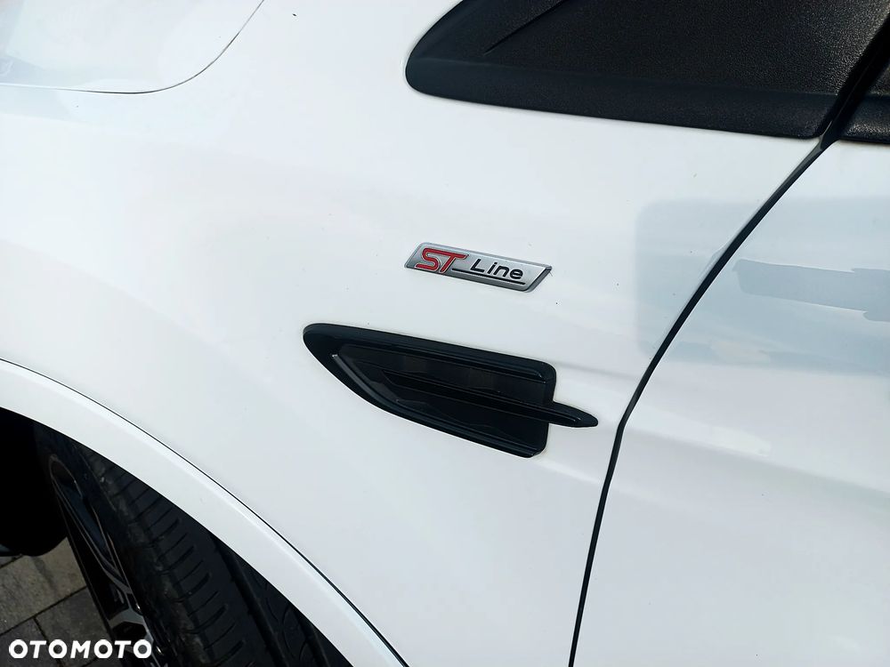 Ford Kuga 2.0 TDCi 2x4 ST-Line - 13