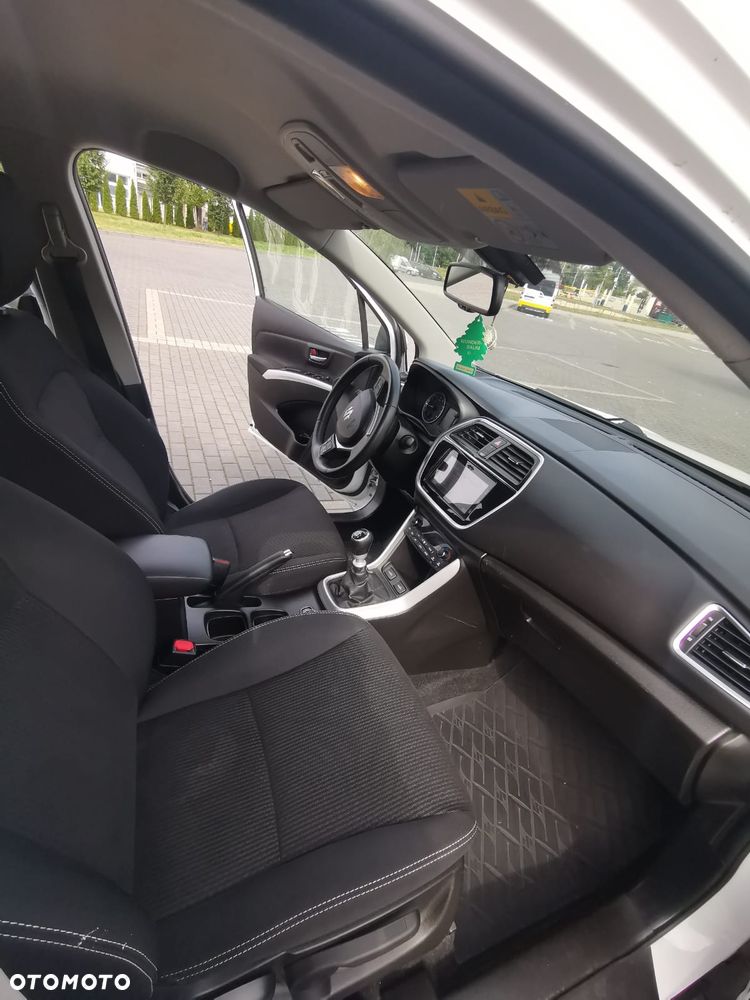 Suzuki SX4 S-Cross - 9