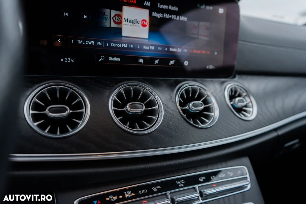 Mercedes-Benz E 450 4MATIC MHEV Aut. - 25