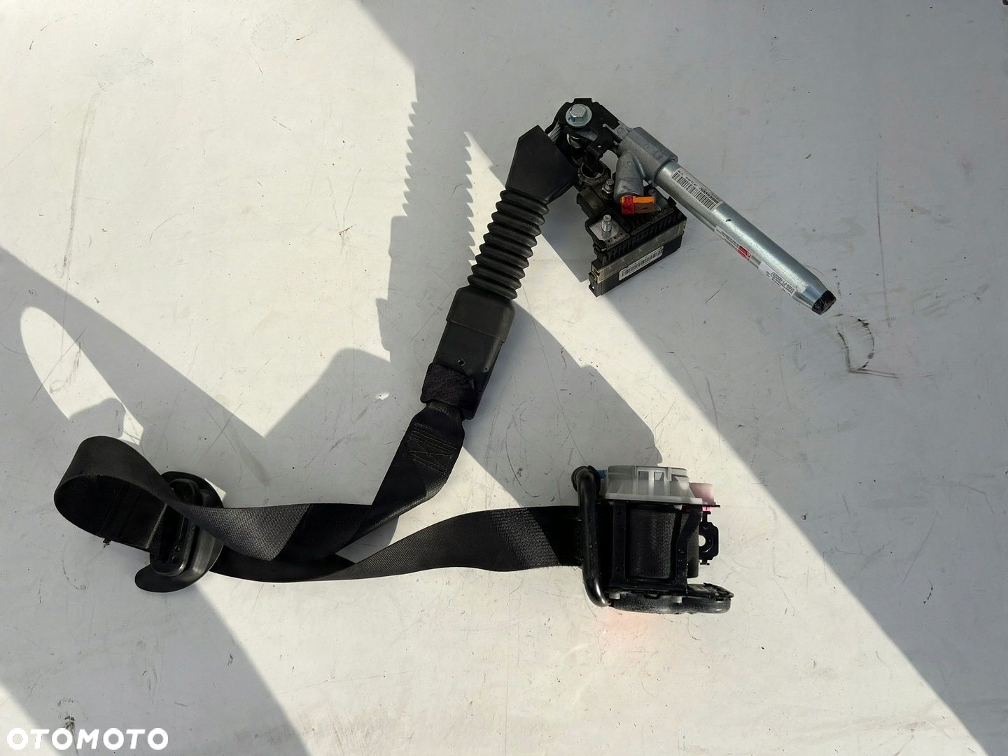 NISSAN QASHQAI J11 3066322 Pas bezpieczeństwa prawy przód - 2