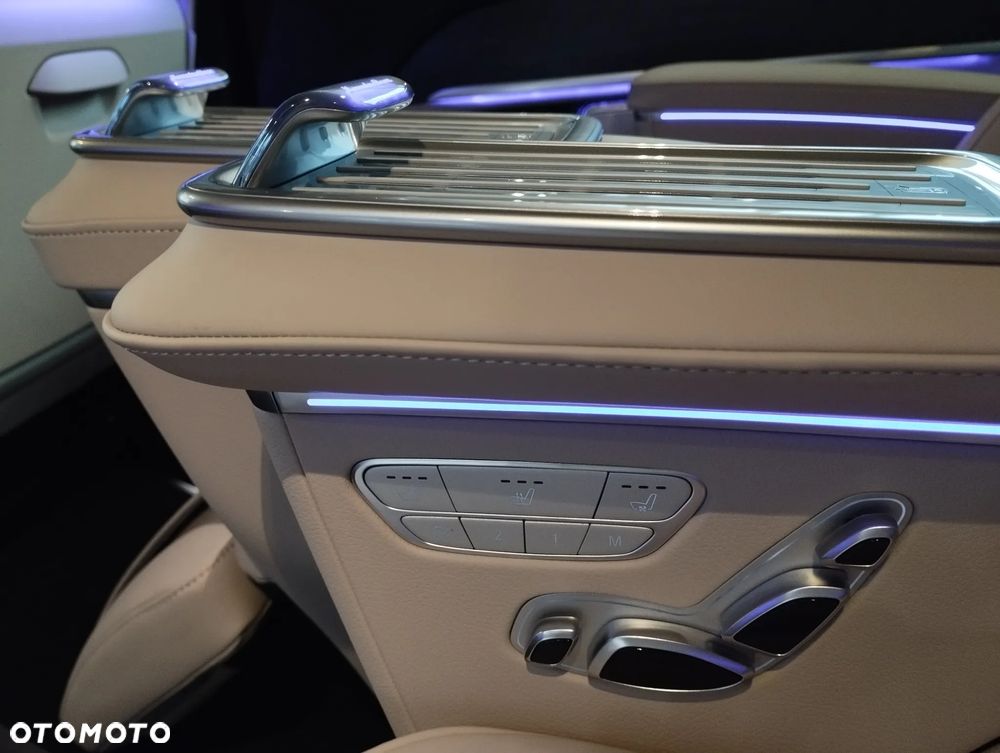 Mercedes-Benz Klasa V 300 d 4-Matic 9G-Tronic Exclusive (ekstra d³) - 24