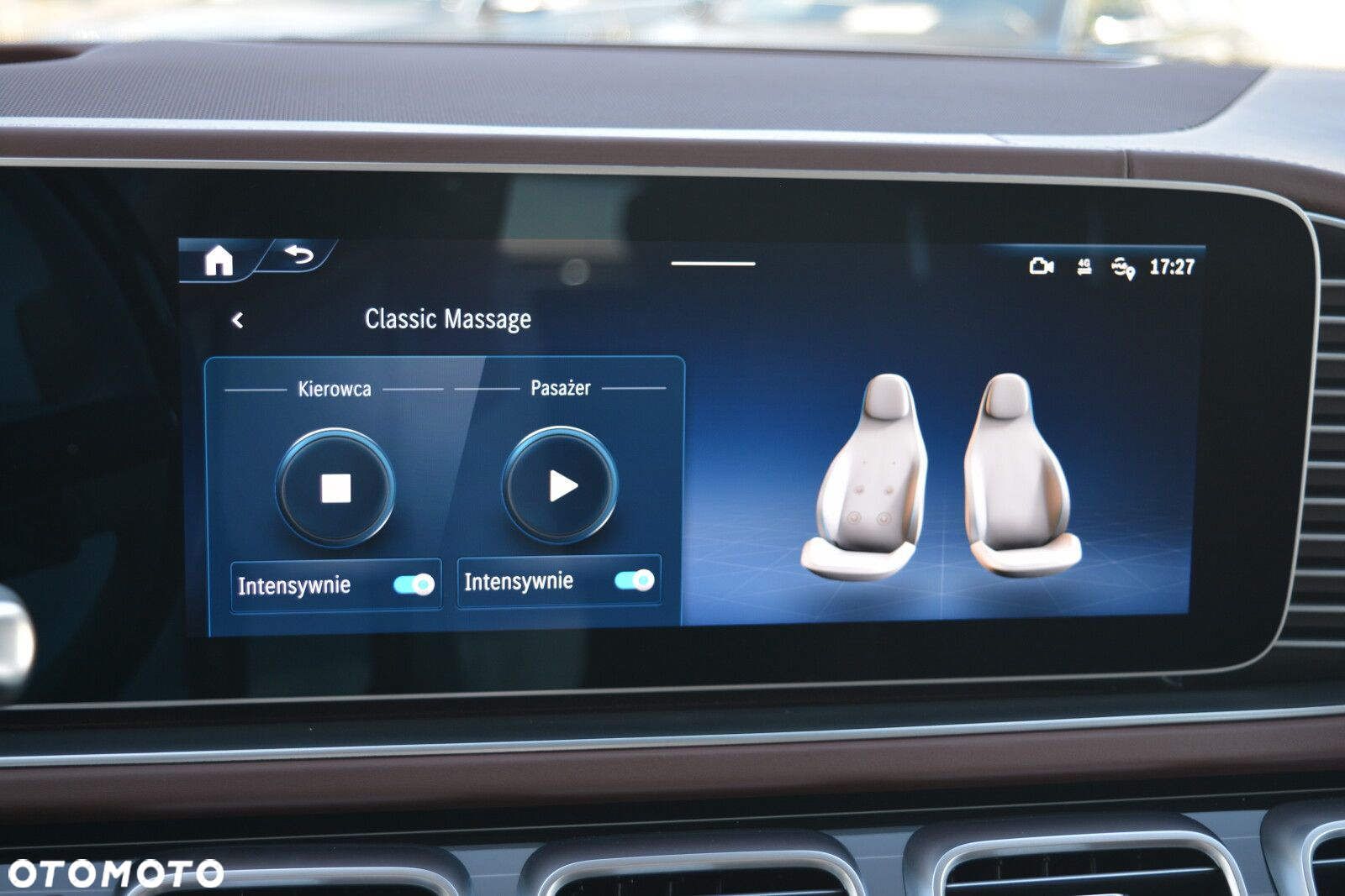 Mercedes-Benz GLS - 24