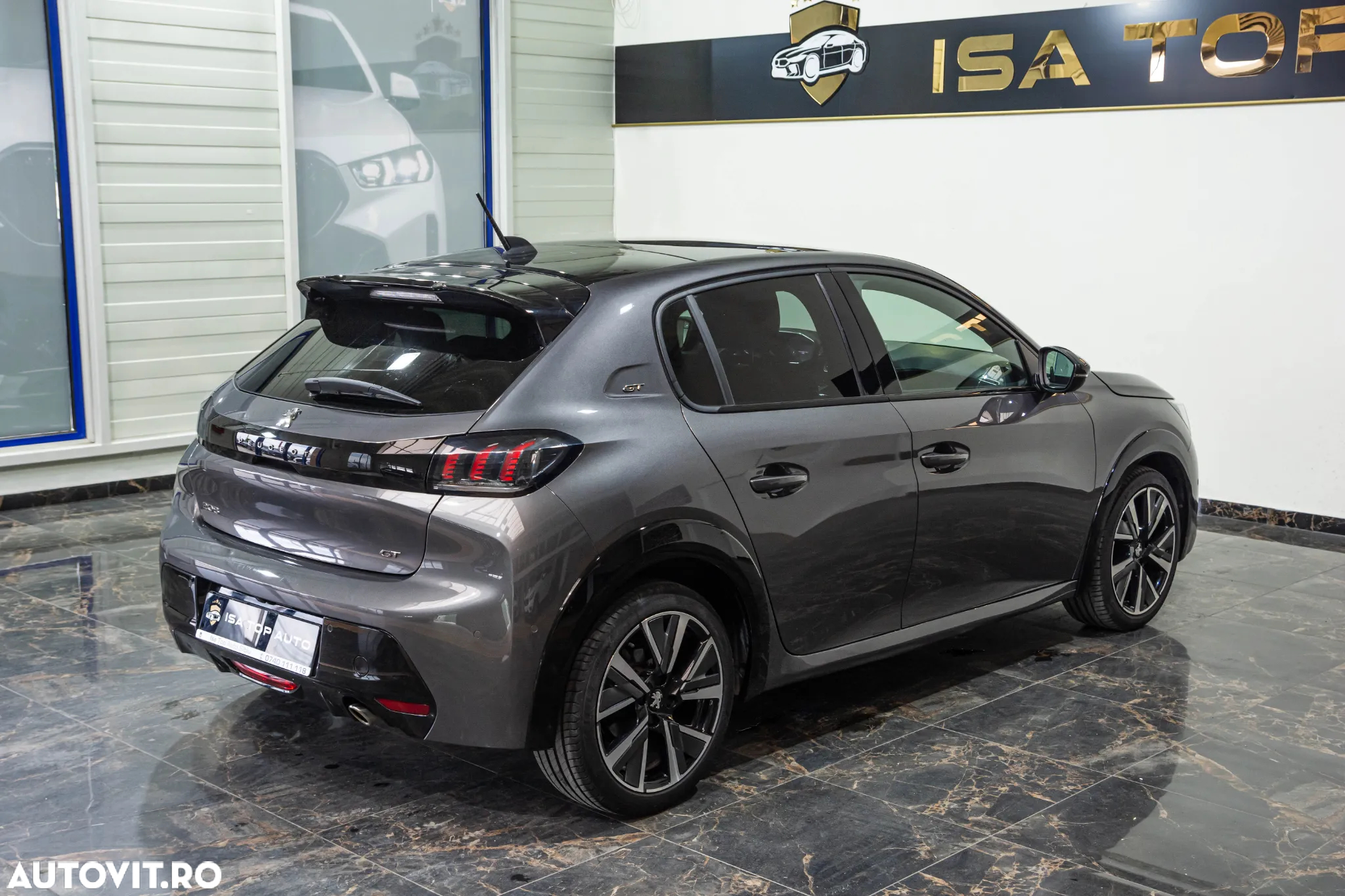 Peugeot 208 PureTech 100 EAT8 GT Pack - 32