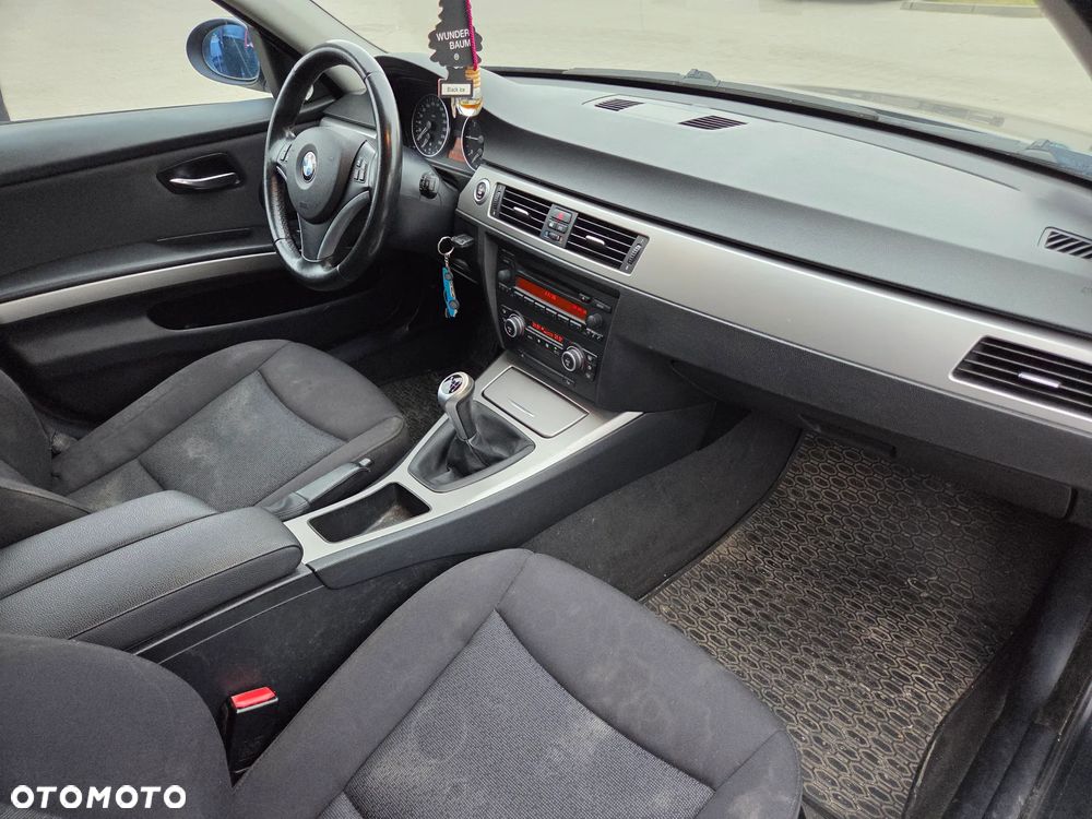BMW Seria 3 - 19