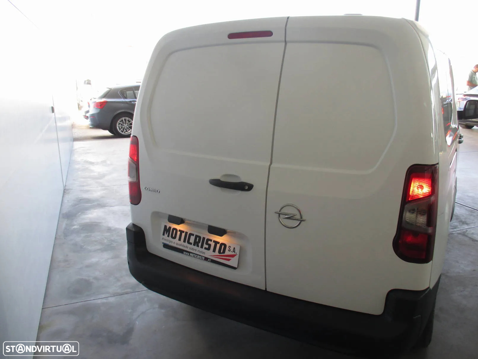 Opel Combo 1.5 Cdti L2H1 Enjoy - 4