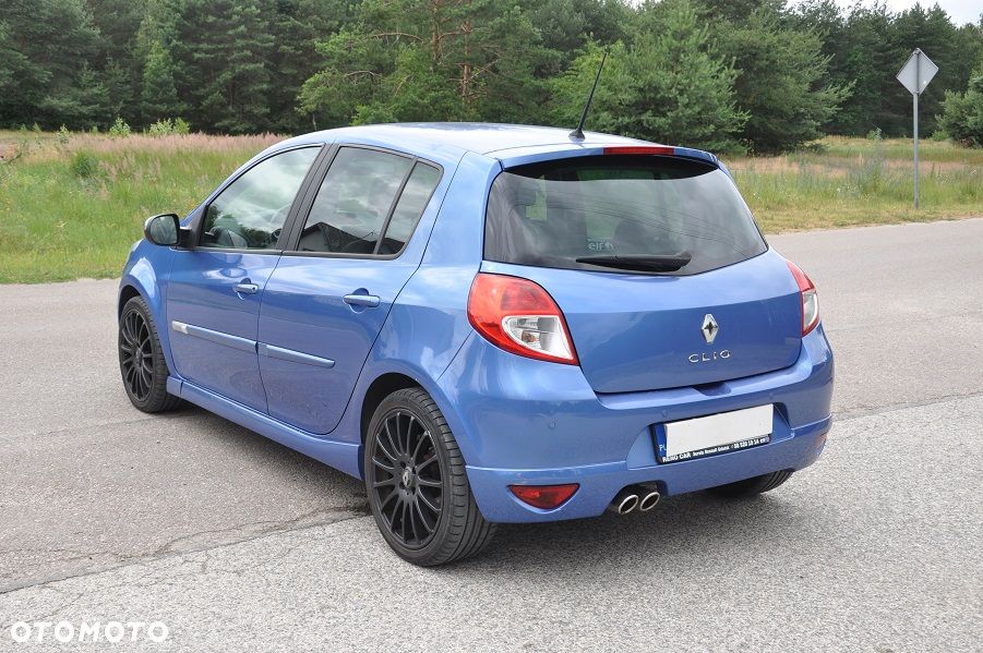 Renault Clio 1.6 16V 130 GT - 6