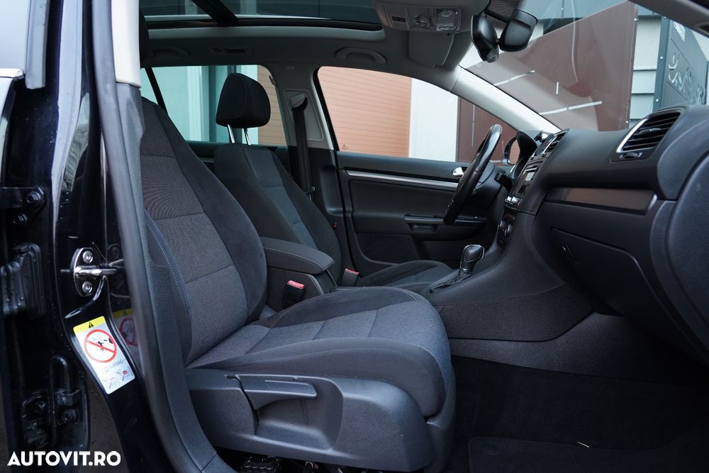 Volkswagen Golf Variant 2.0 TDI DPF DSG Highline - 17