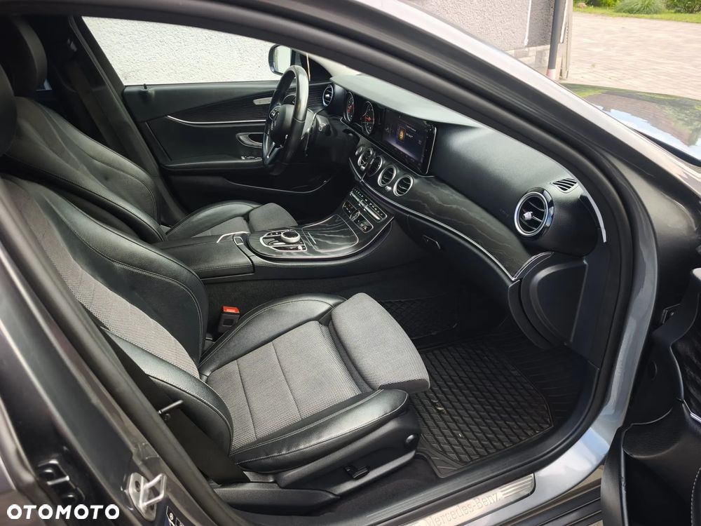 Mercedes-Benz Klasa E 220 d 9G-TRONIC AMG Line - 6
