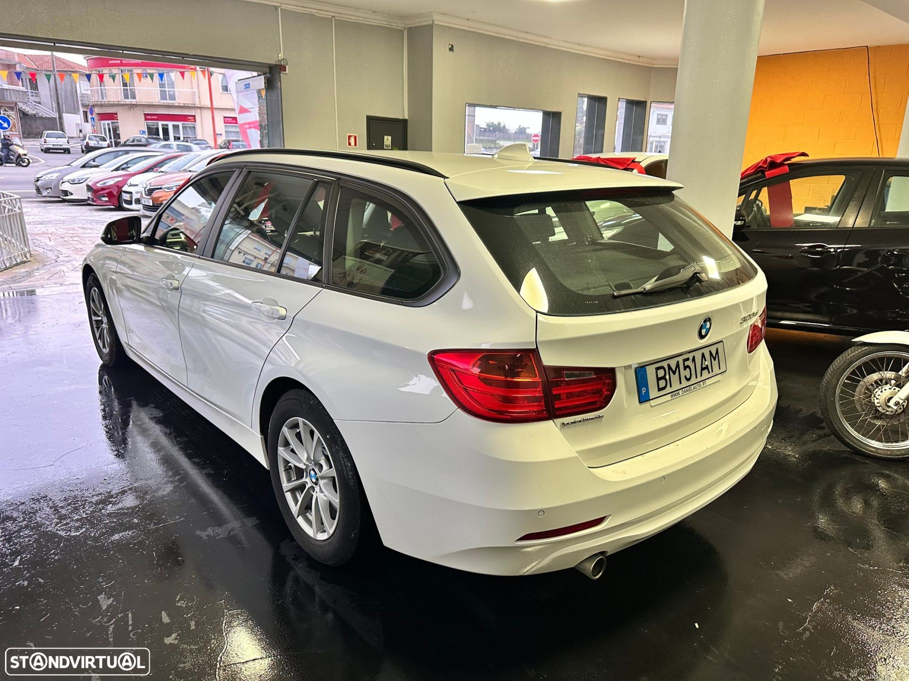 BMW 320 d Touring Auto Exclusive - 5