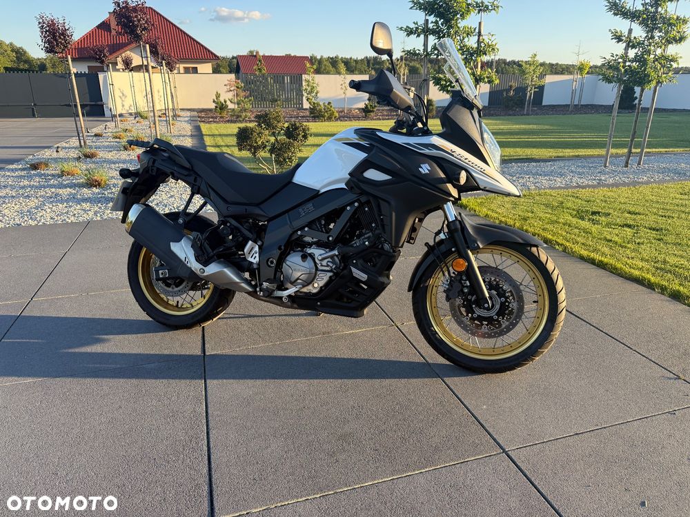 Suzuki V-STROM - 3
