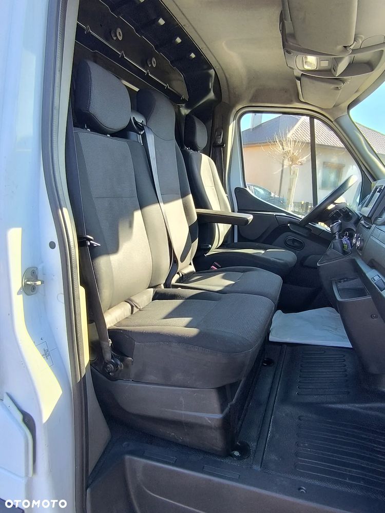 Renault Master - 15