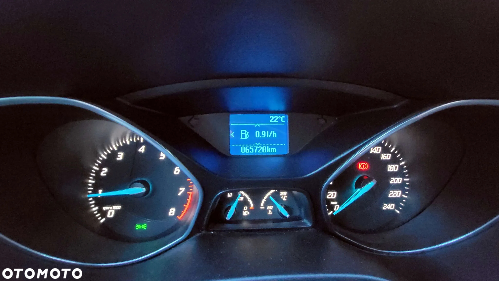 Ford Focus 1.6 Ambiente - 11
