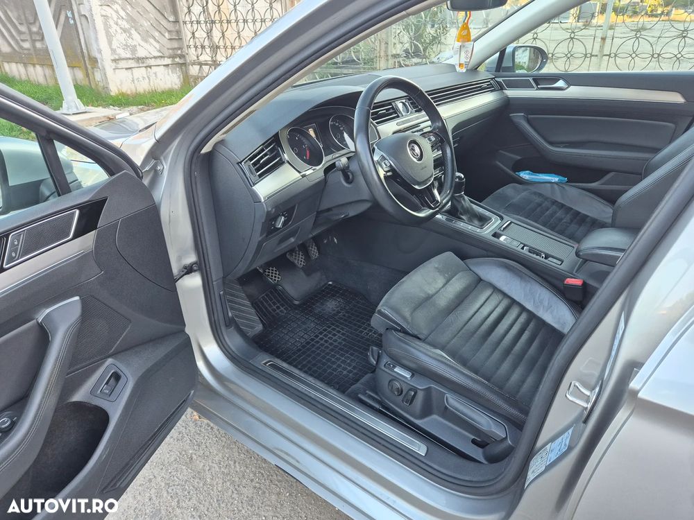 Volkswagen Passat 2.0 TDI (BlueMotion Technology) Highline - 10