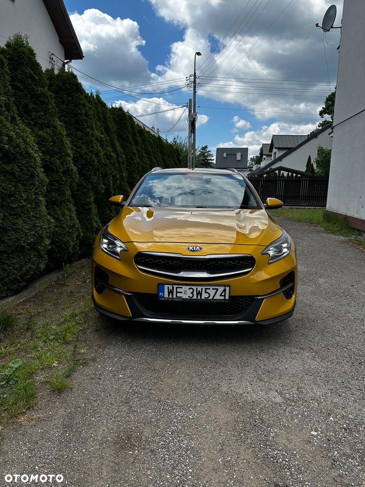 Kia XCeed 1.5 T-GDI M DCT - 2