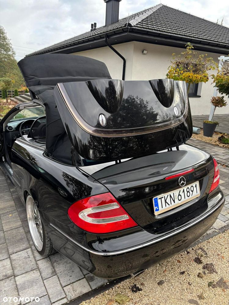 Mercedes-Benz CLK - 8